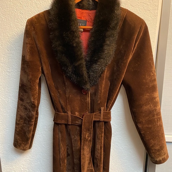 Jackets & Blazers - Elegant Brown Faux Fur Trimmed Coat